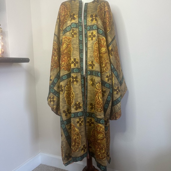 Elegant Multicolor Kimono Jacket - Picture 4 of 14